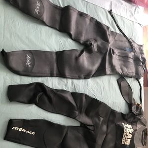 Women’s XL wetsuit (sleeveless)